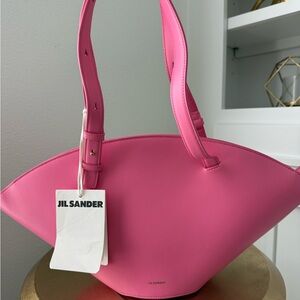 Jil Sander Vibrant Pink Shoulder Bag BNWT, retails for $2390!!